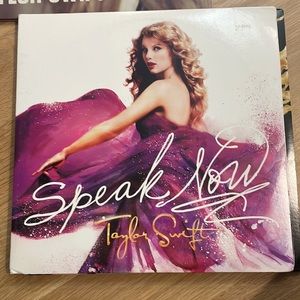 SPEAK NOW VINYL ON HOLD
